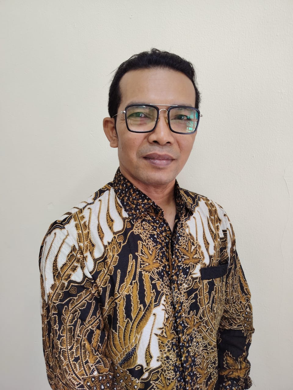 Hery Lubis